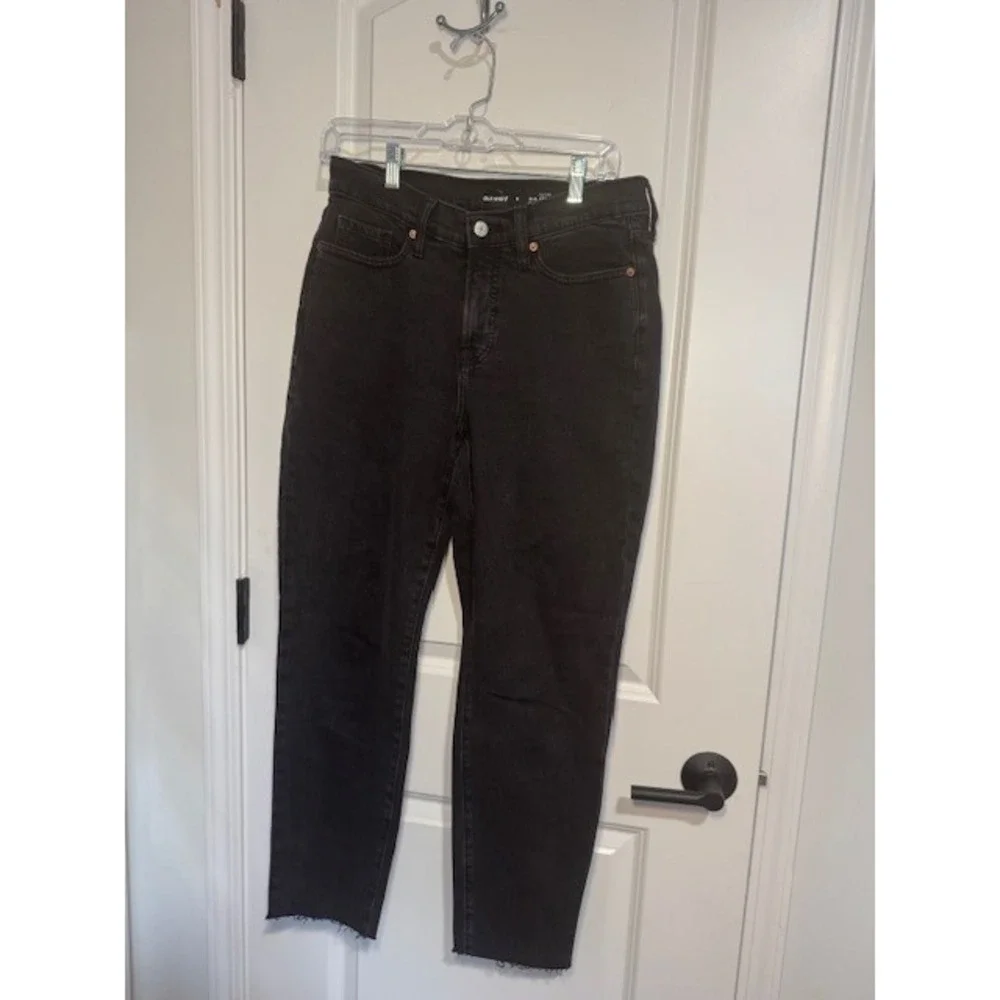 Old Navy - High Rise OG Straight Jeans‎ Secret Smooth Pockets Raw Hem